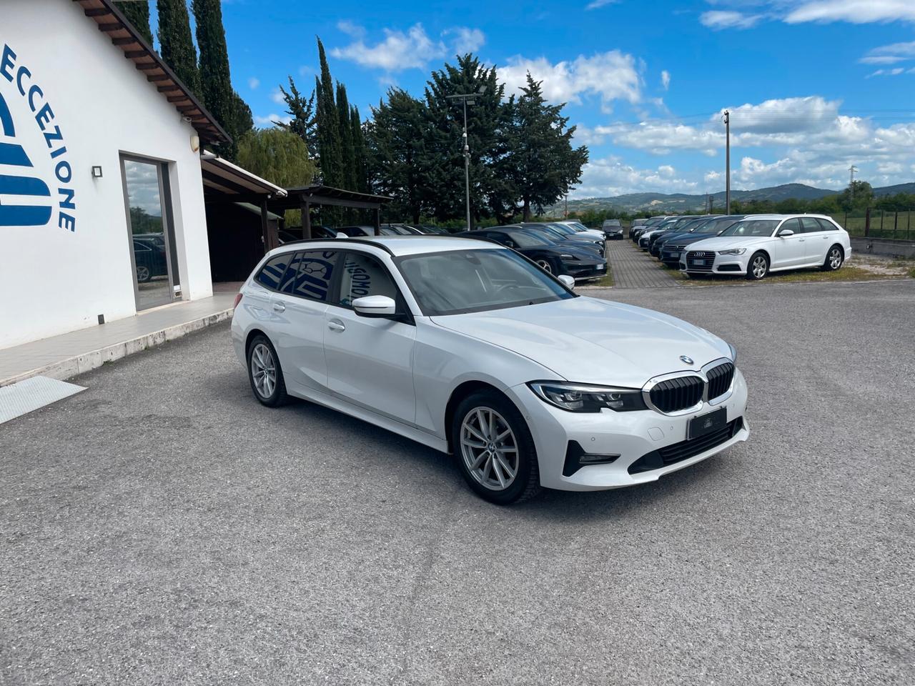 Bmw 318d 48V Touring Sport Cam. Aut.