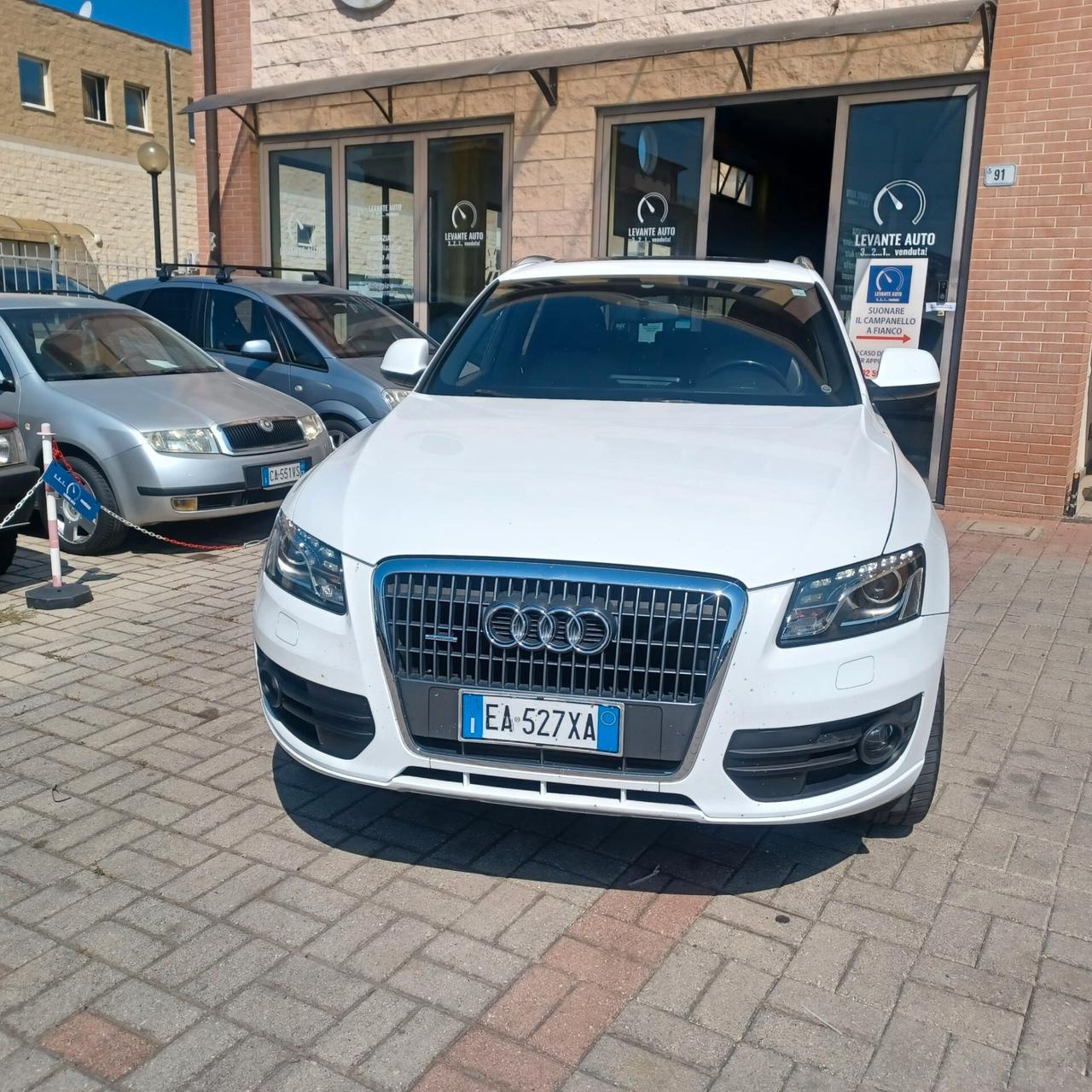 PERFETTA Q5 2.0 TDI AUTOMATICA 4X4