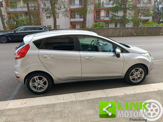 FORD Fiesta 1.4 aut. 5 porte Titanium
