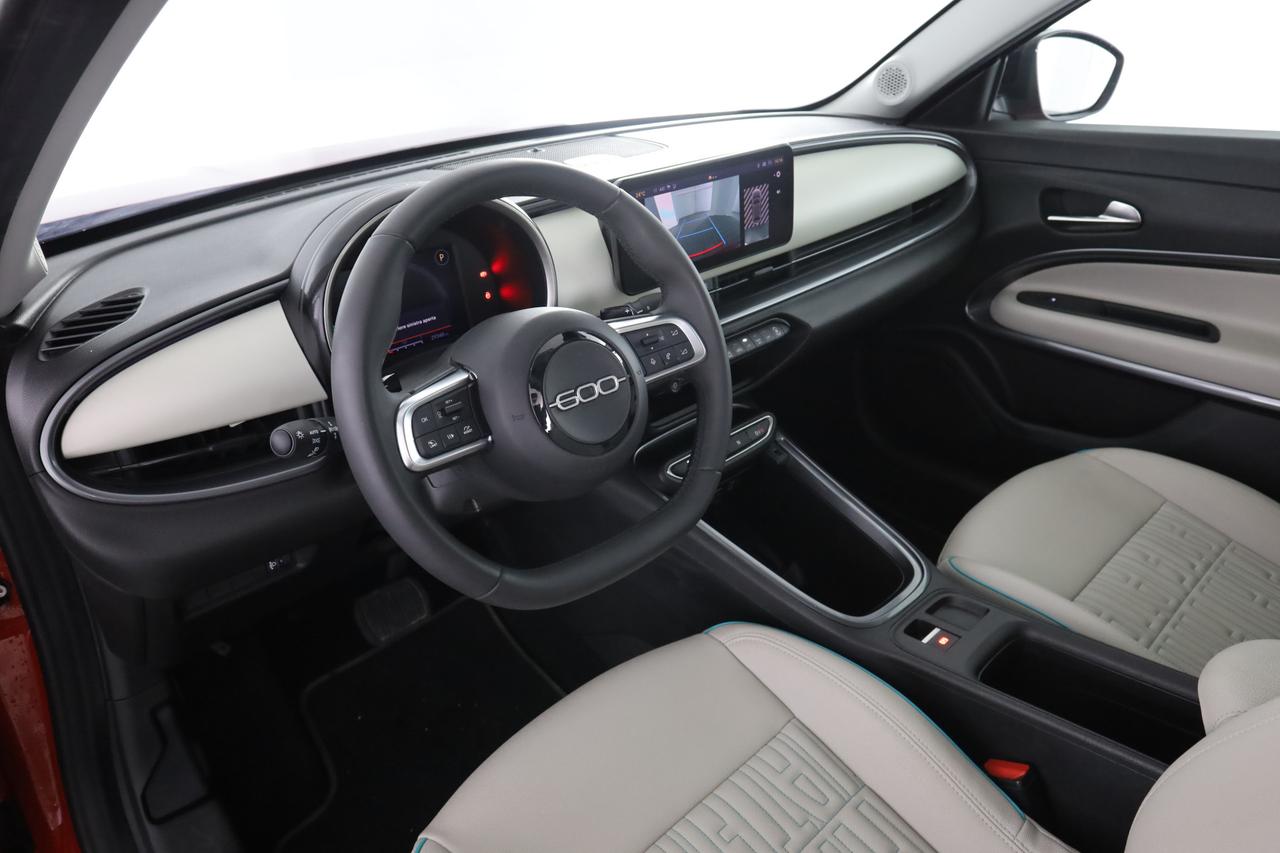 FIAT 600 (2023-->) 600 Hybrid 110 CV DCT MHEV La Prima