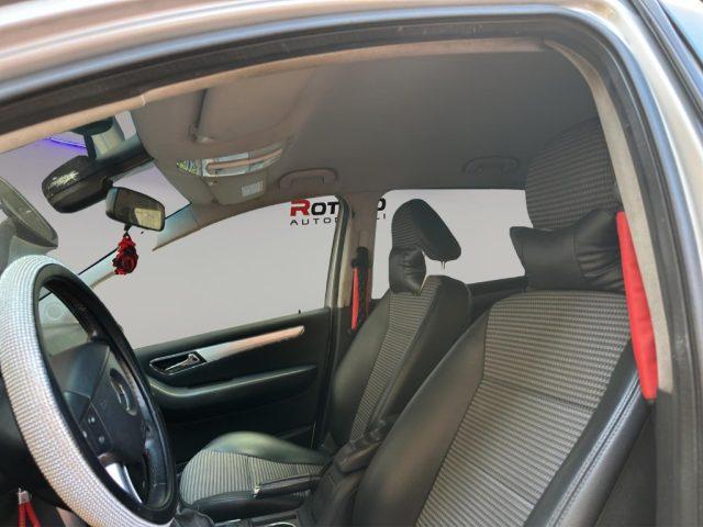 MERCEDES-BENZ B 150 Sport