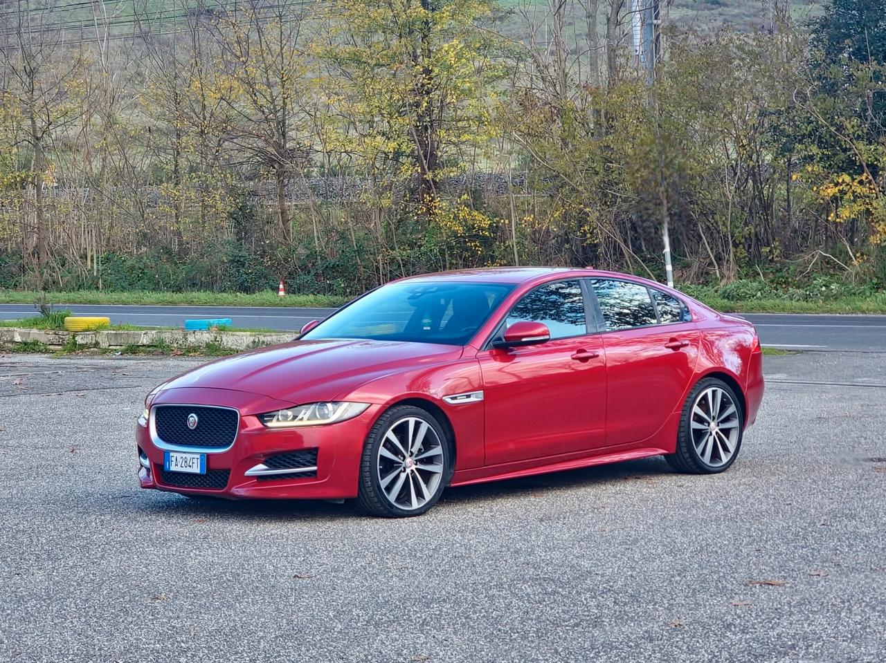 Jaguar XE 2.0 D Turbo aut. Portfolio 2015-E6 AUT 180CV