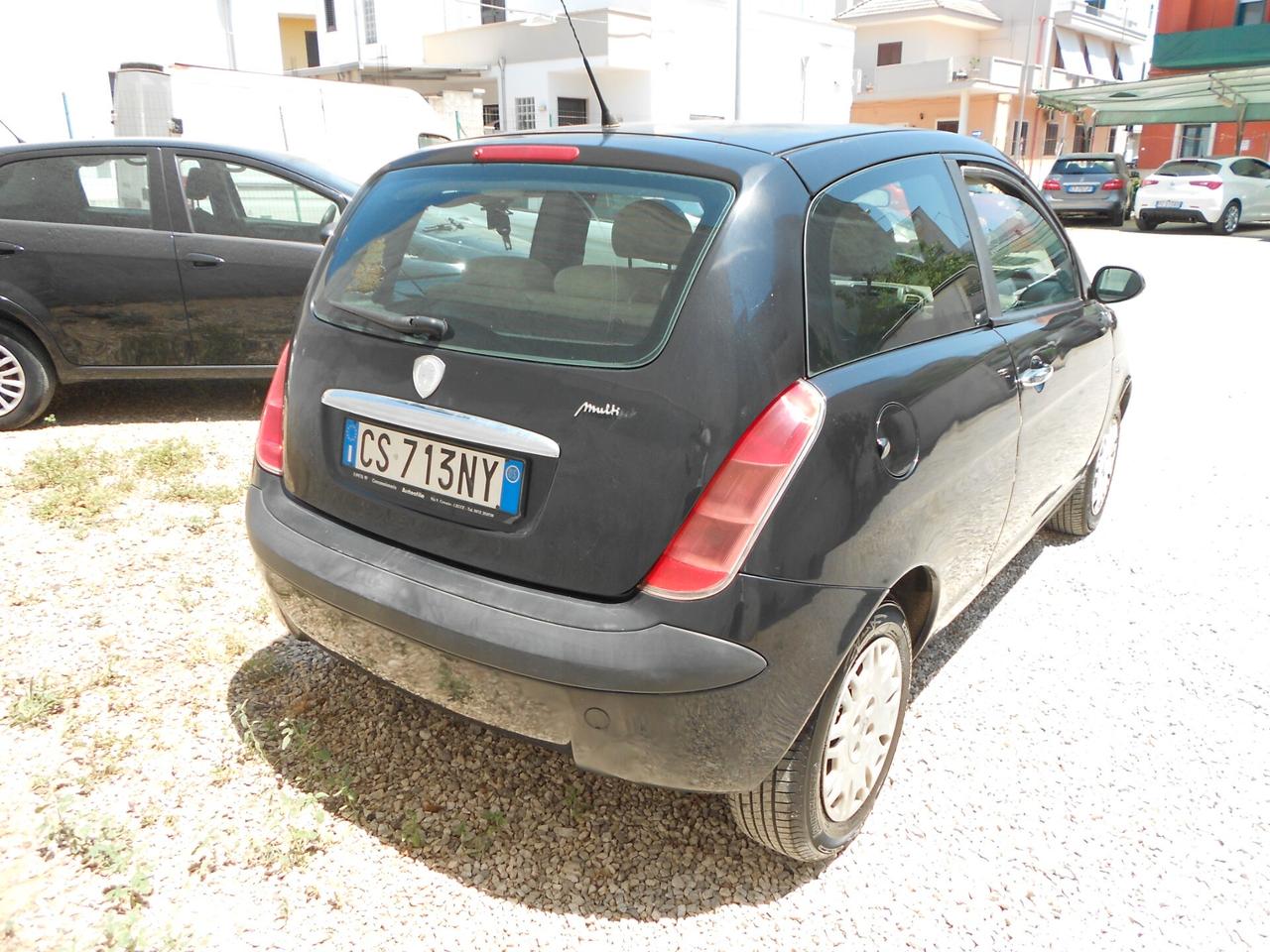 Lancia Ypsilon 1.3 Multijet 16V Argento