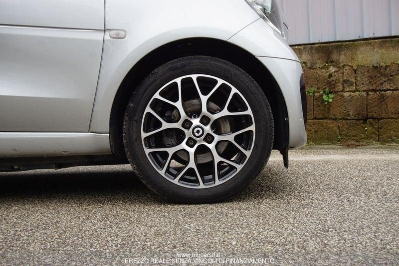 smart EQ Fortwo EQ 60kW edition one(22kW)