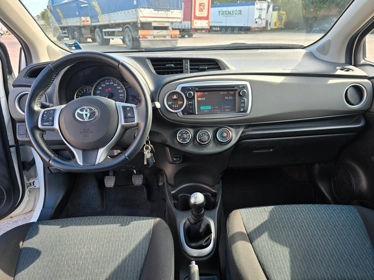 Toyota Yaris 1.0 5 porte