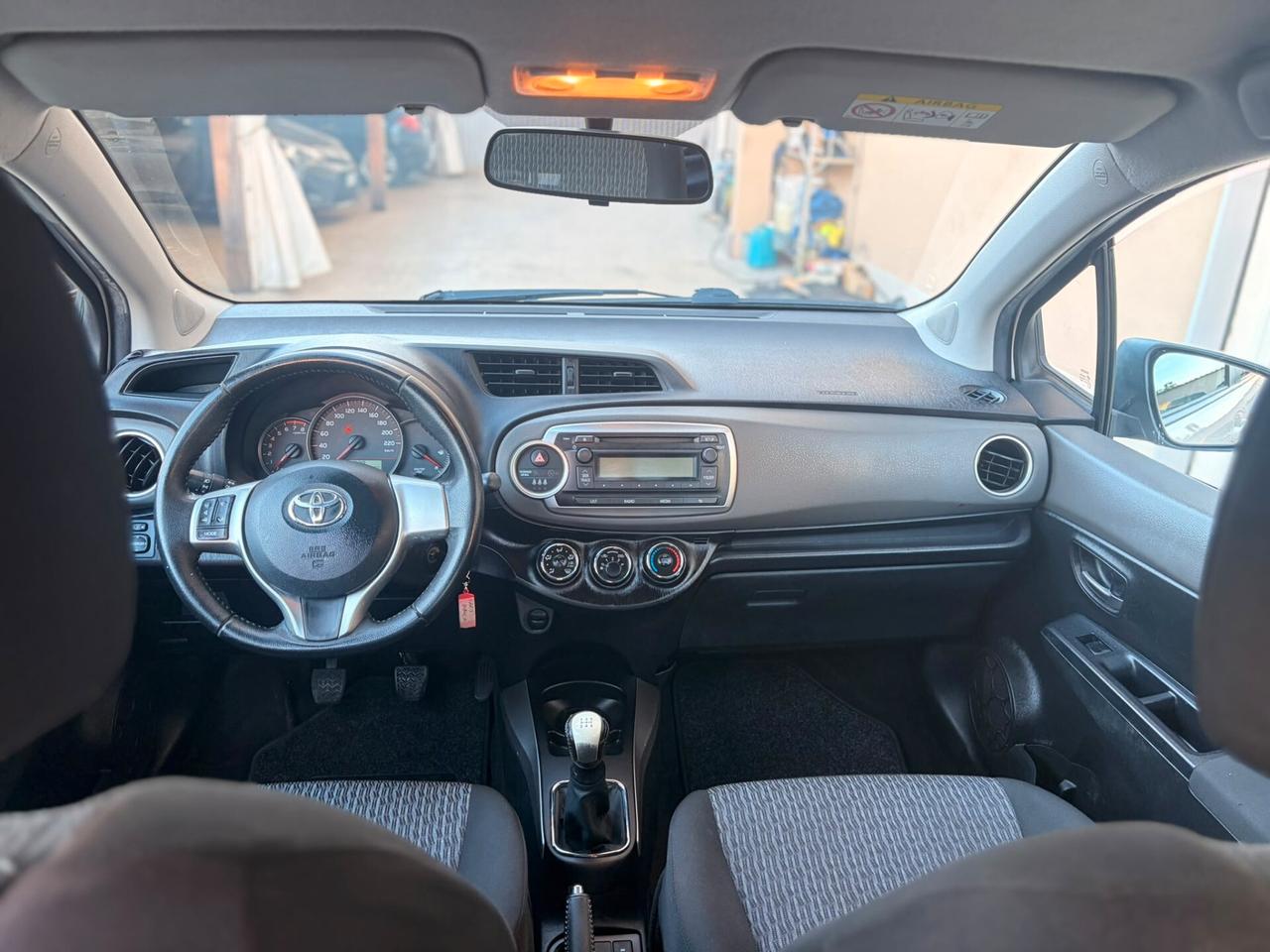 Toyota Yaris 1.0 5 porte Lounge