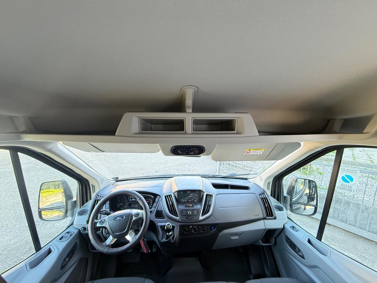 Ford Transit 2.0TDCi 9 POSTI PASSO LUNGO GANCIO TRAINO