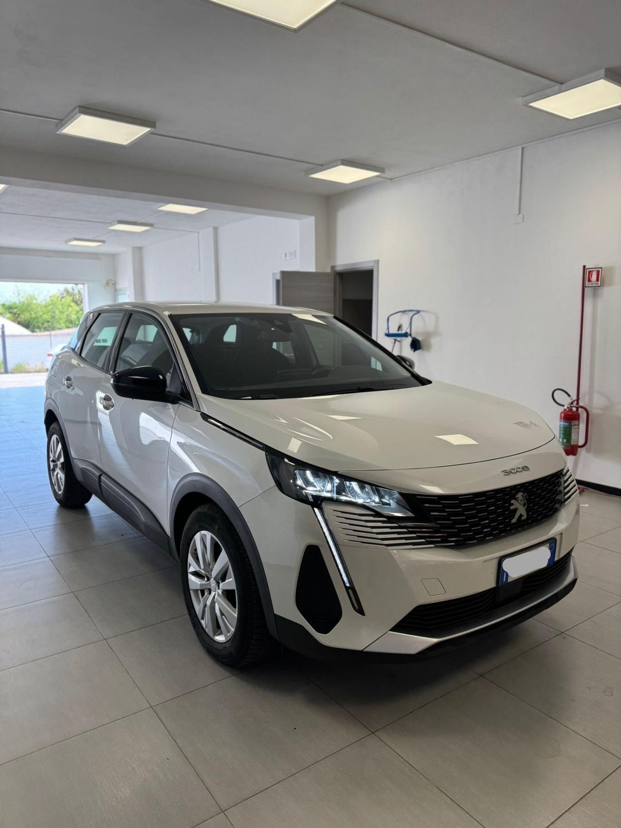Peugeot 2008 BlueHDi 130 S&S EAT8 Allure