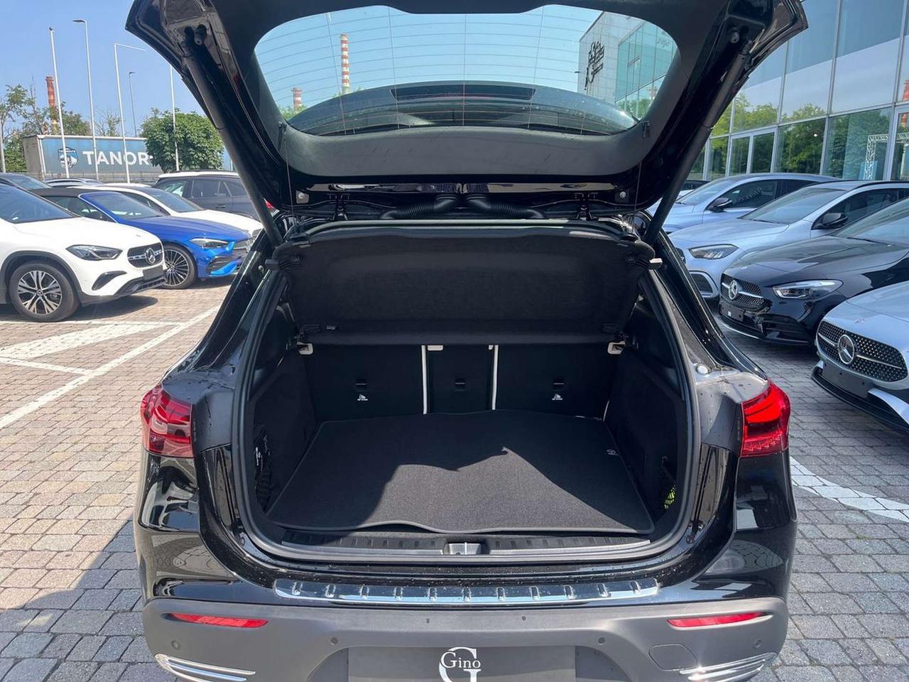 Mercedes-Benz EQA 250+