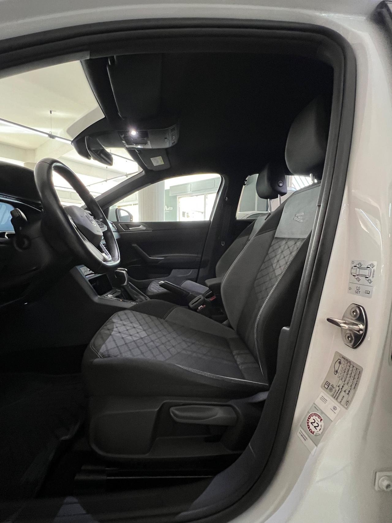 Volkswagen Taigo 1.5 TSI 150 CV DSG R-Line