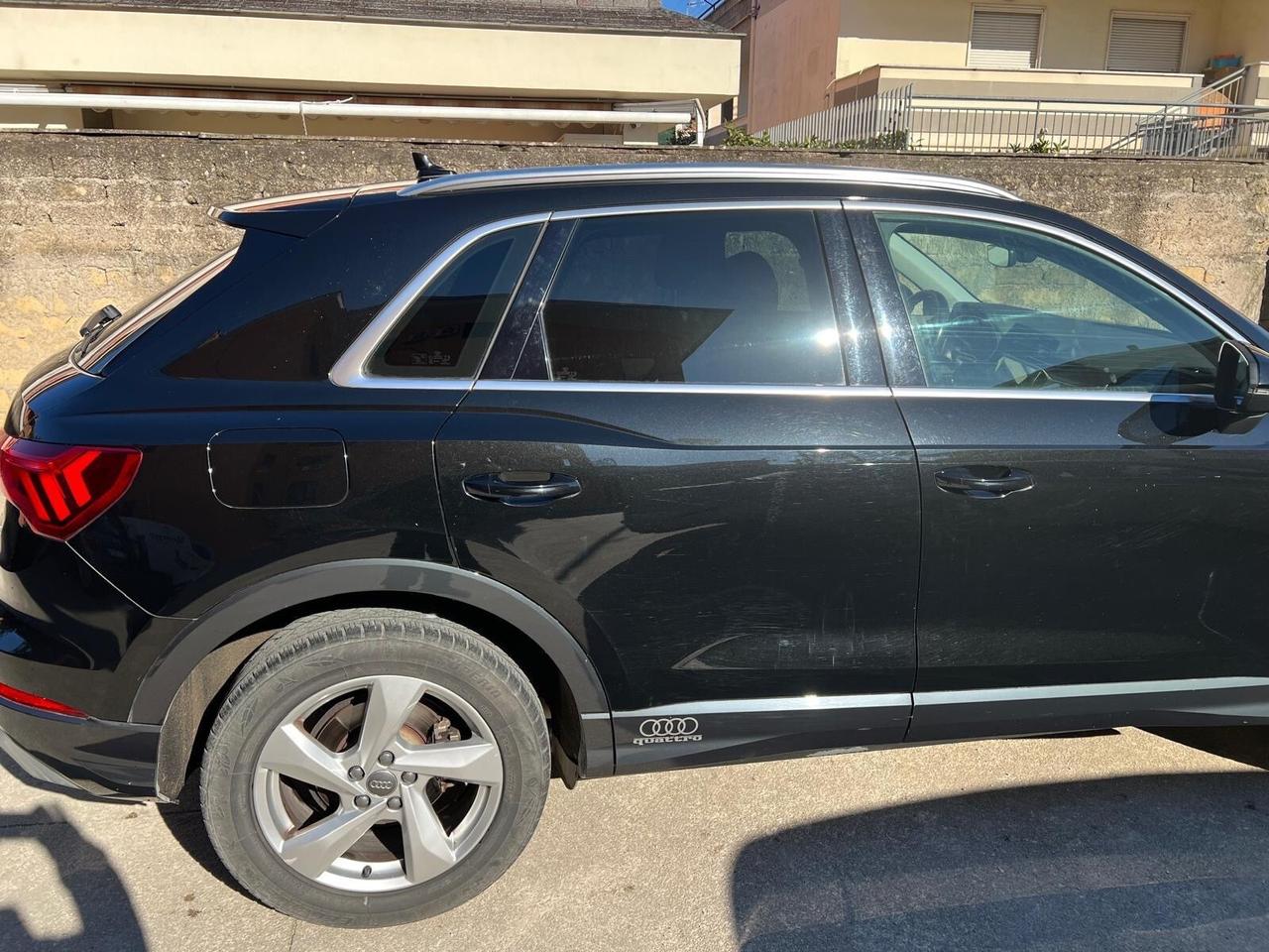 Audi Q3 40 TDI quattro S tronic Business Advanced