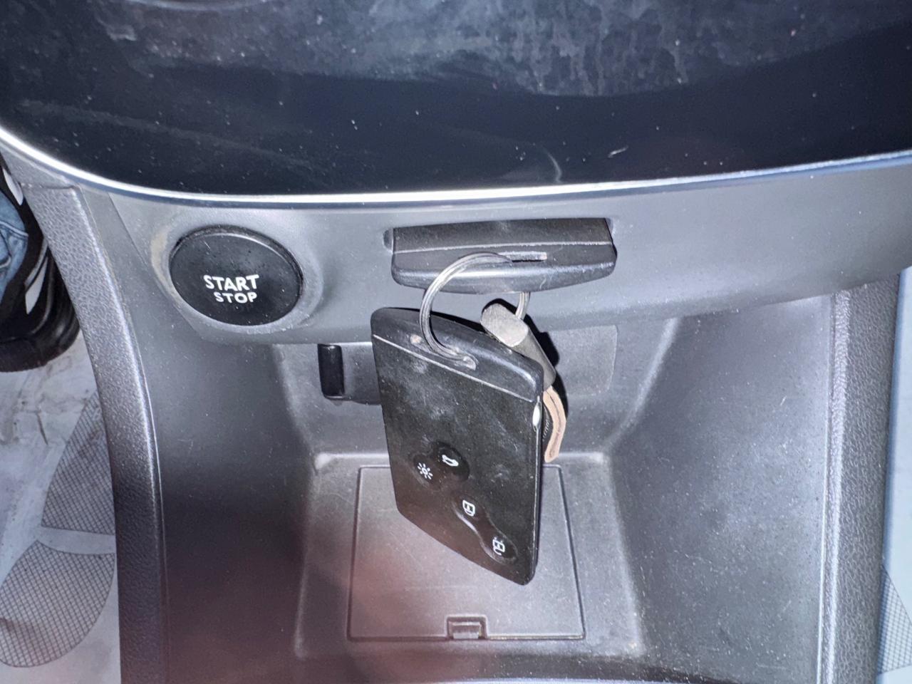 Renault Clio Sporter dCi 8V 75 CV Duel2