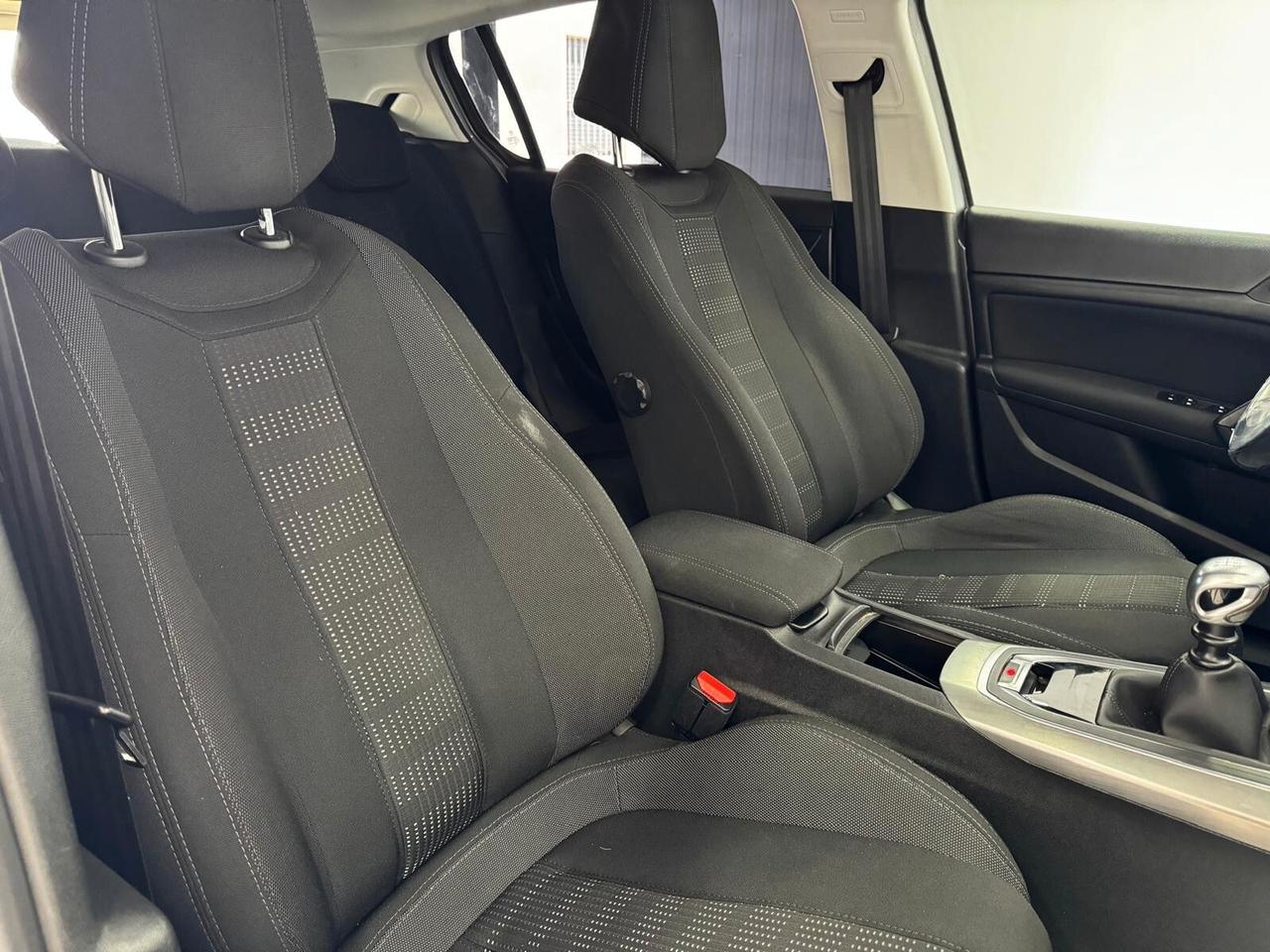 Peugeot 308 PureTech Turbo 130 S&S Allure