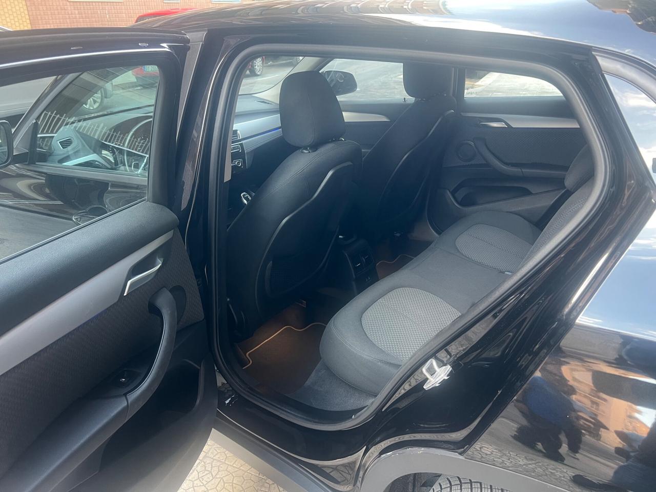 Bmw X2 xDrive18d Business-X
