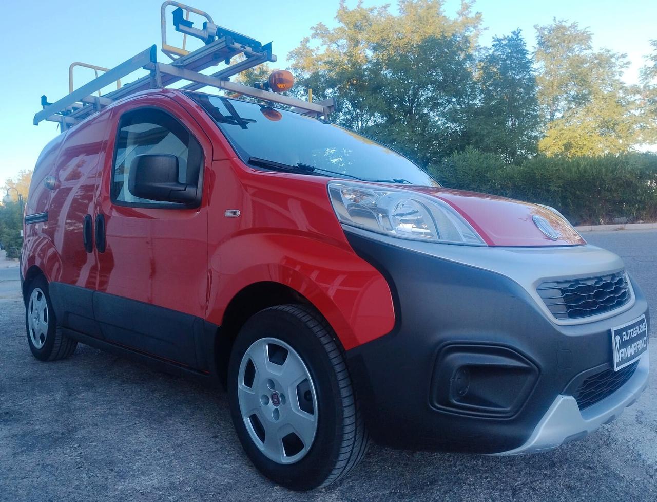 Fiat Fiorino 1.3 Mjet Adventure 95Cv Allestito