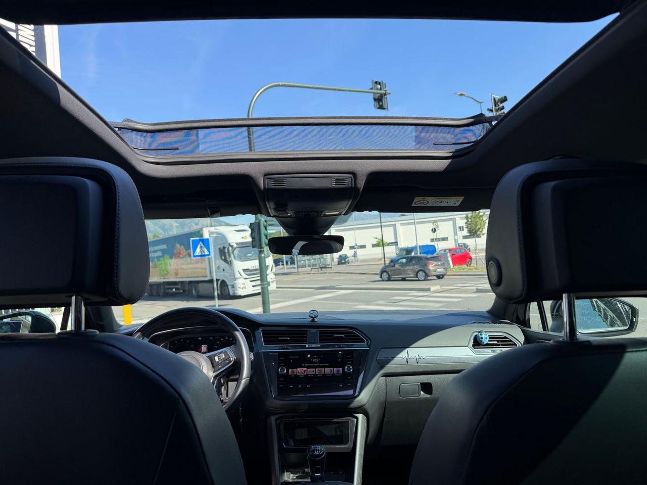 Volkswagen Tiguan 1.5 TSI R-Line *PROMO FIN #10691