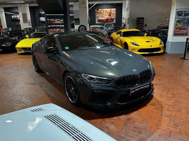 BMW M8 Coupé Competition Carbonio Full