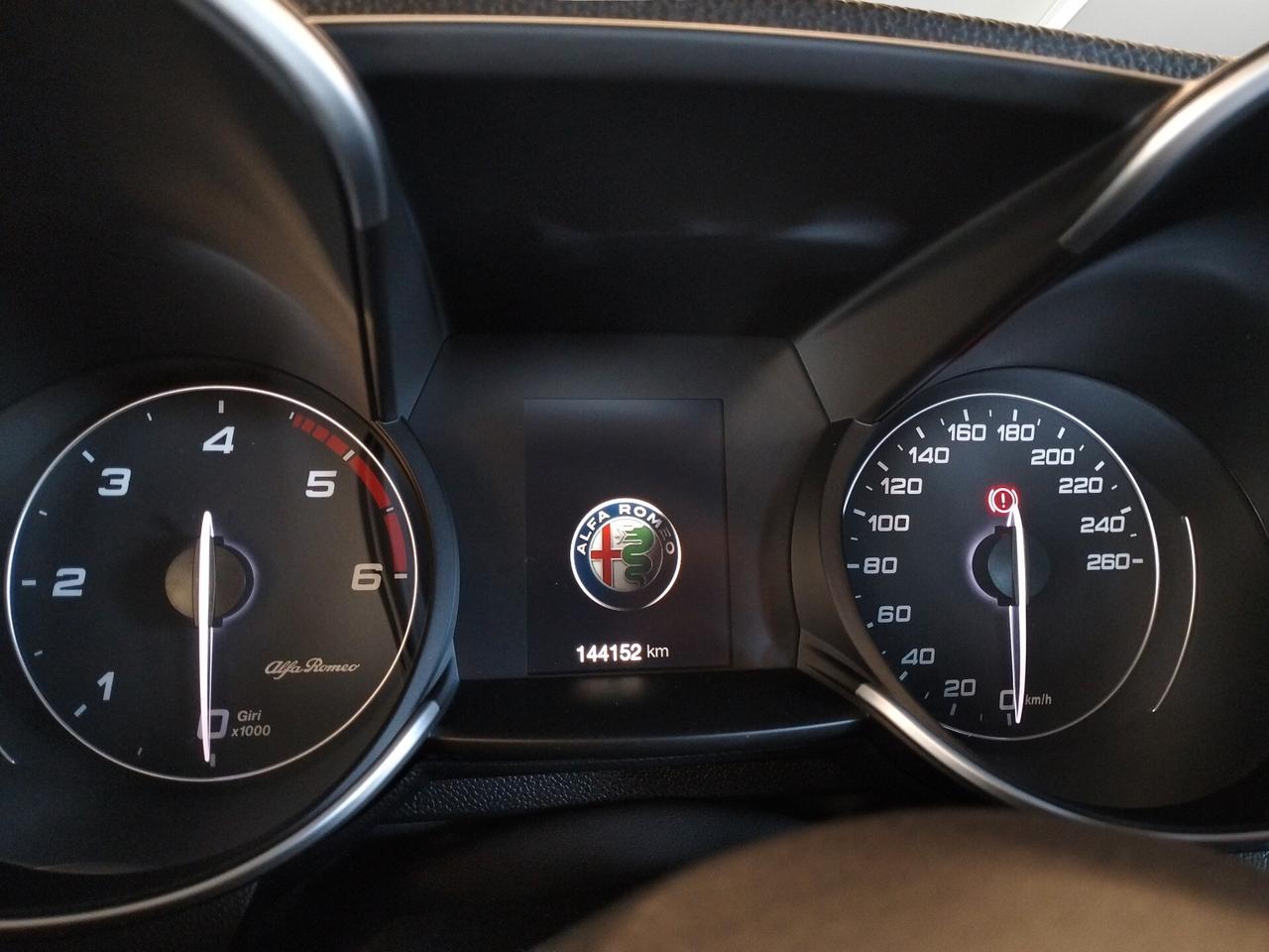 Alfa Romeo Giulia 2.2 Turbodiesel 180 CV AT8 Super