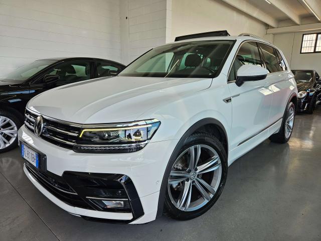 Volkswagen Tiguan 2.0 tdi R-LINE 150cv dsg