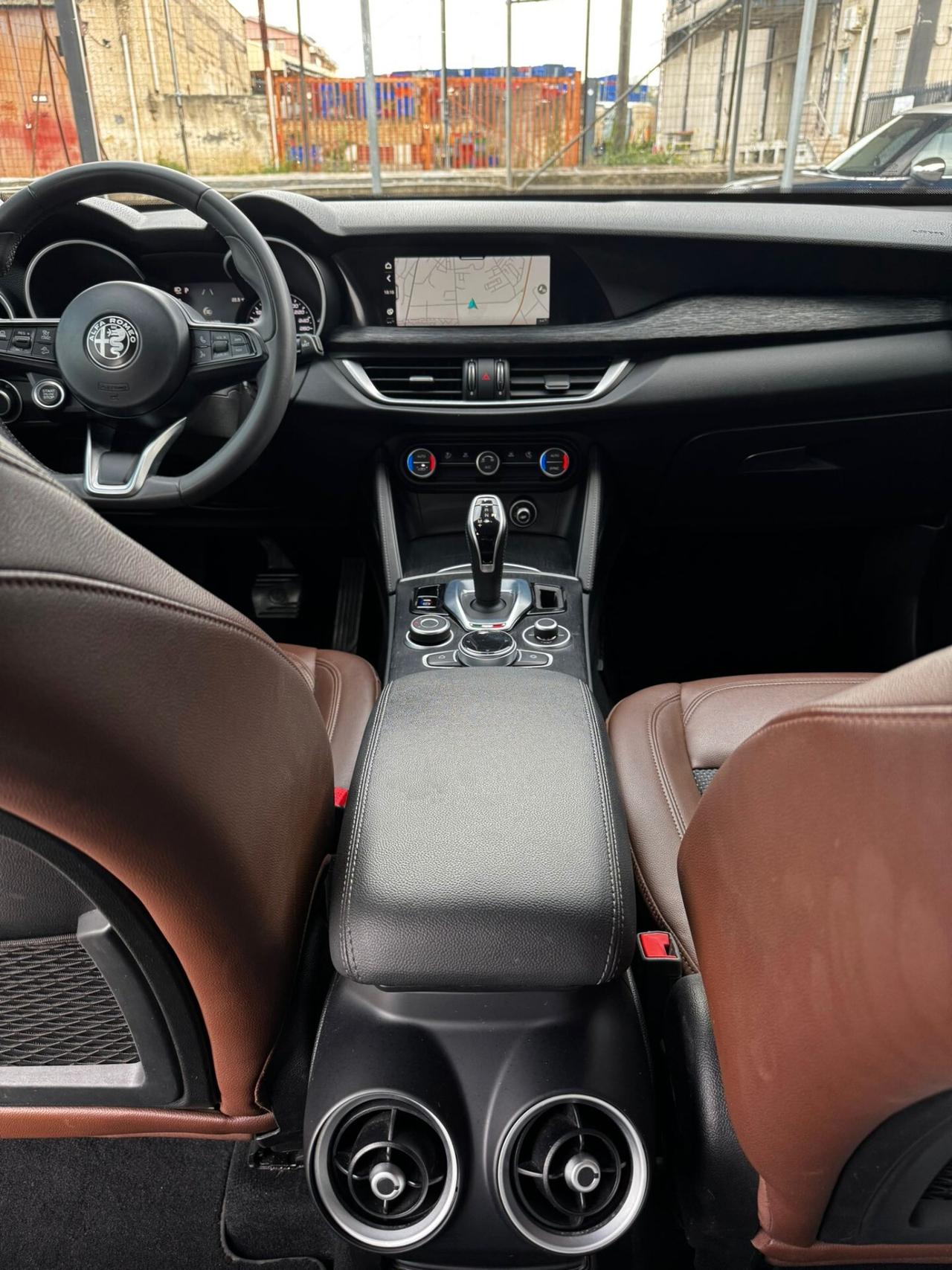 Alfa Romeo Stelvio 2.2 Turbodiesel 160 CV AT8 RWD Super