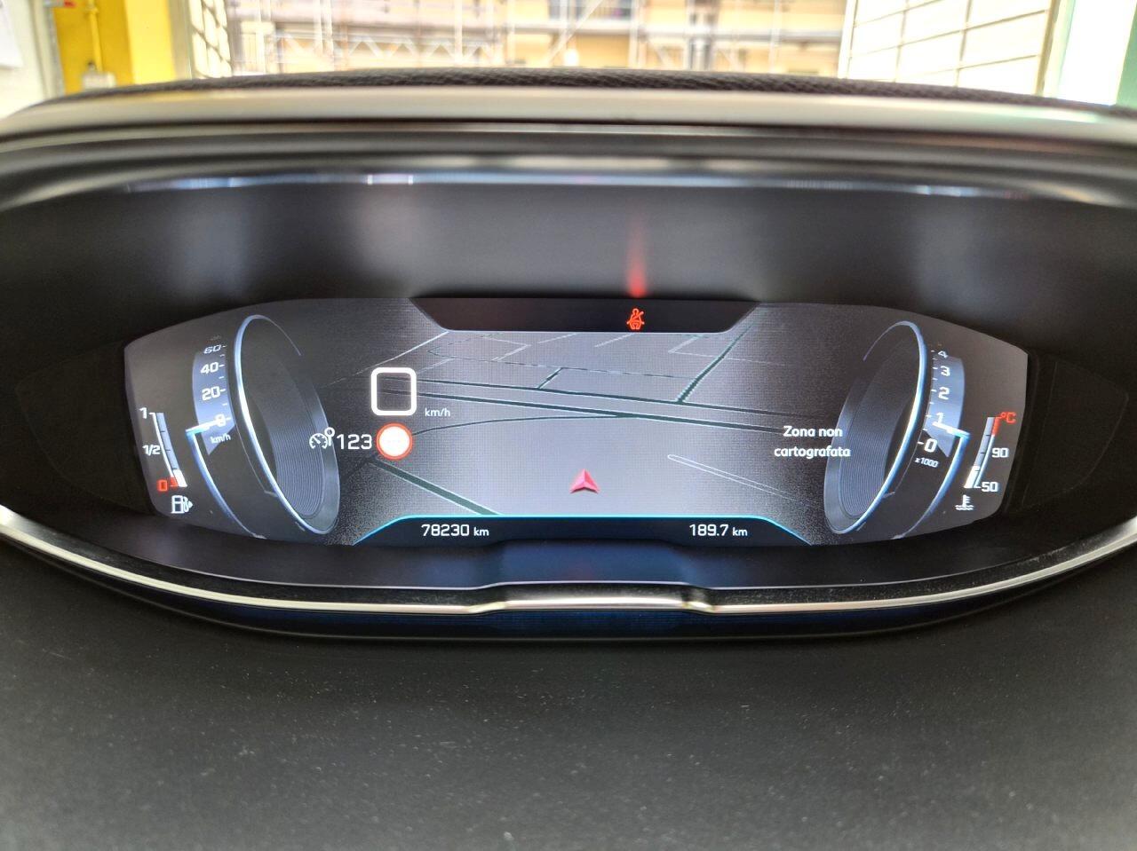Peugeot 3008 Allure 1.2 Full Optional 130cv