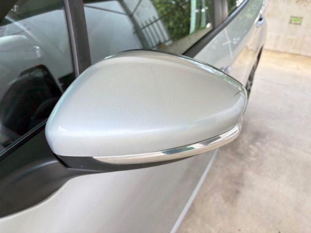 PEUGEOT 208 1.0 VTi 68 CV 5 porte OK NEOPATENTATI EURO 5B BENZ