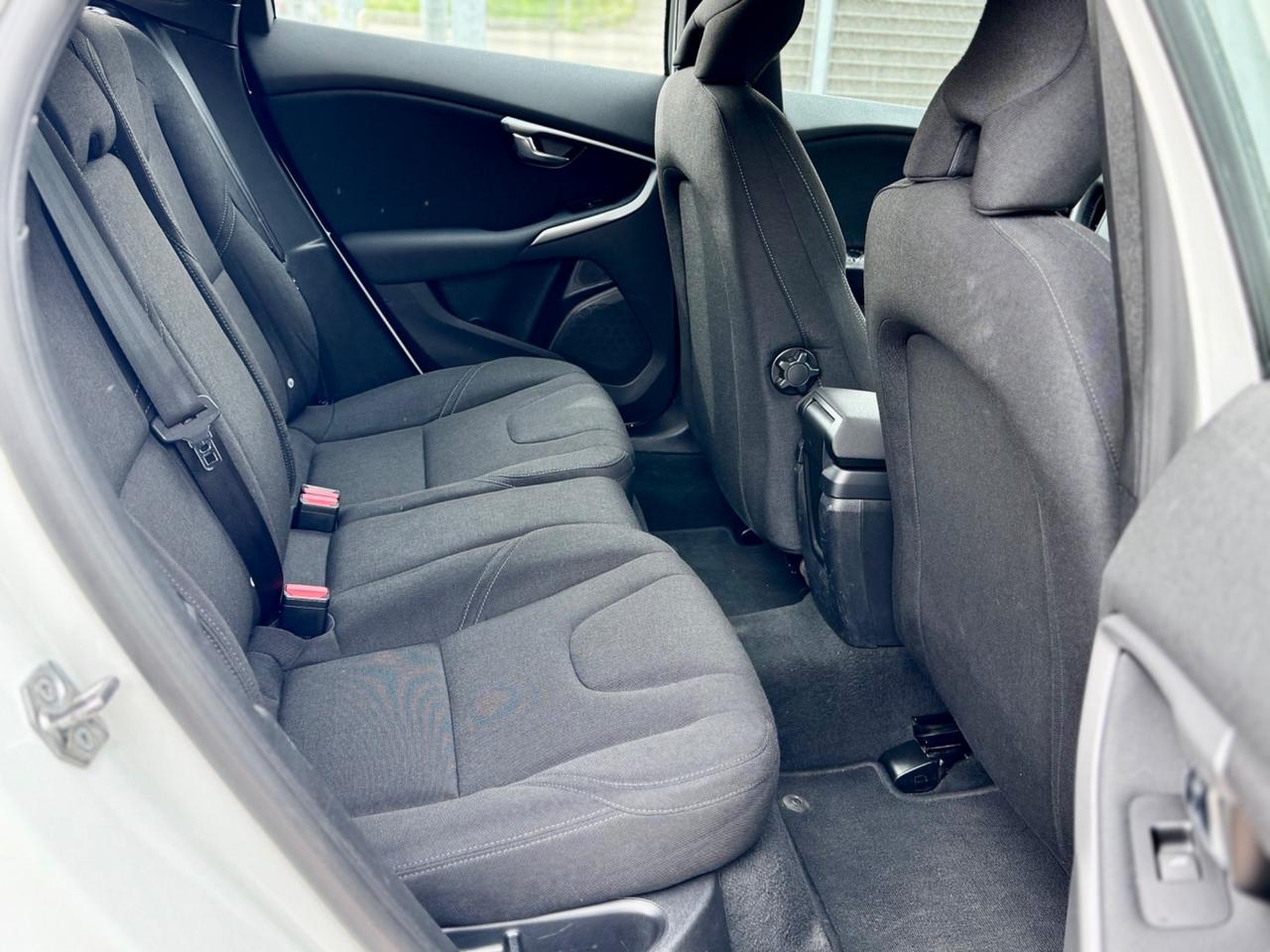 Volvo V40 Cross Country 2.0 Diesel Euro 6 2017