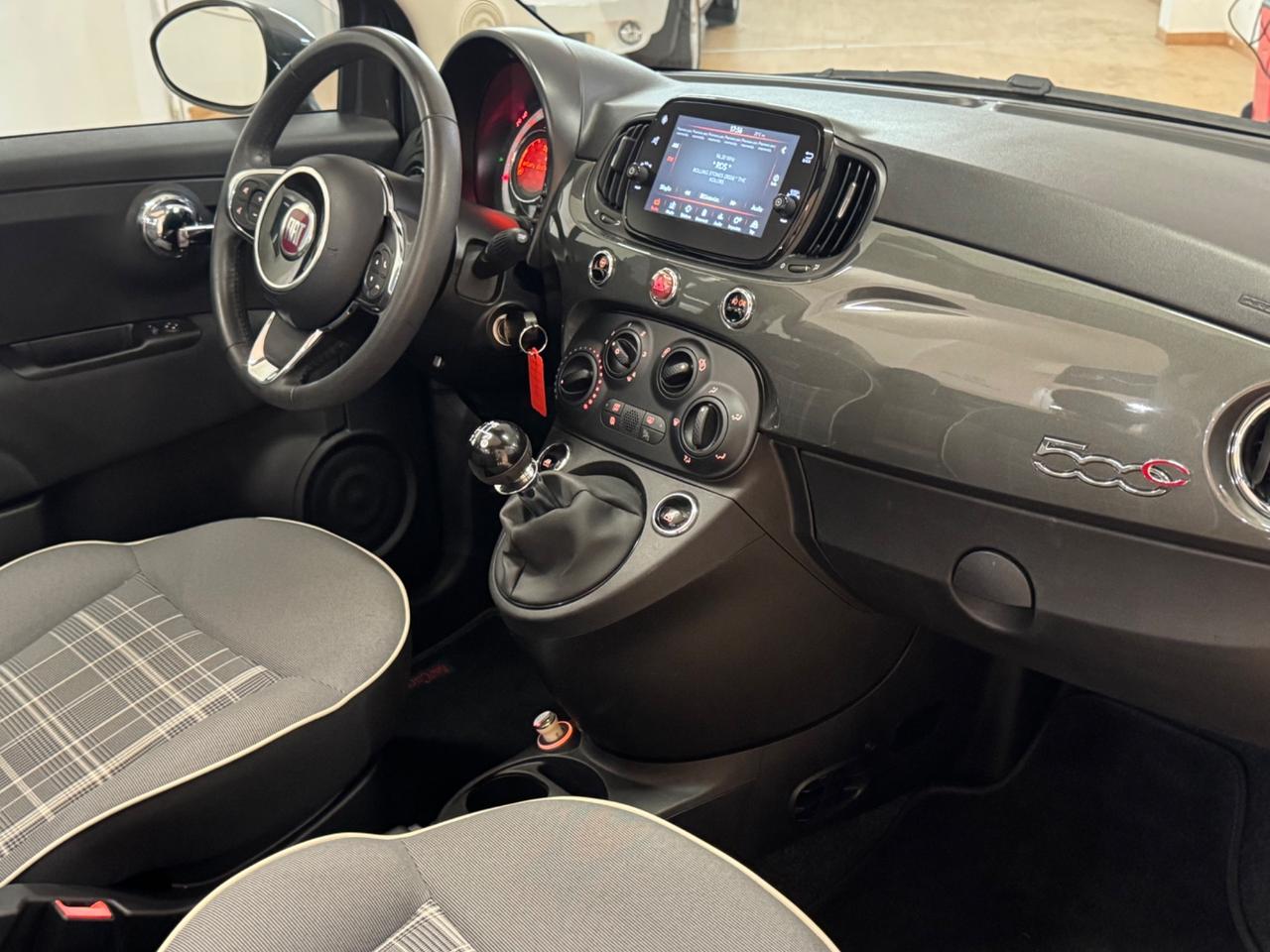 Fiat 500 C 1.2 Lounge-Cerchi16-AppleCar-PrezzoReale-km