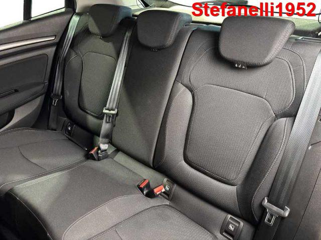 RENAULT Megane IV - 1.6 E-Tech phev Business 160cv auto