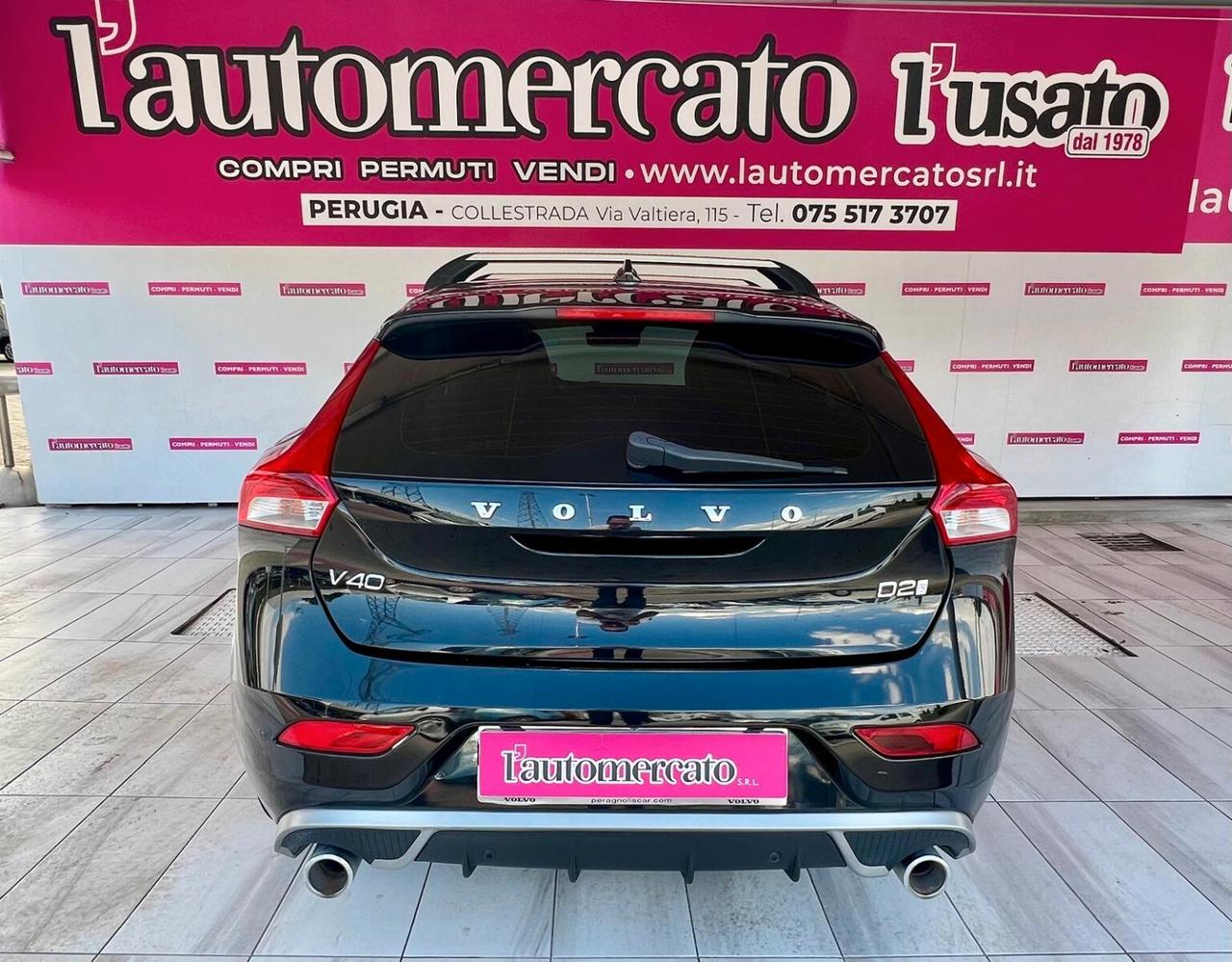 VOLVO V40 (2012-2020) V40 D2 R-design