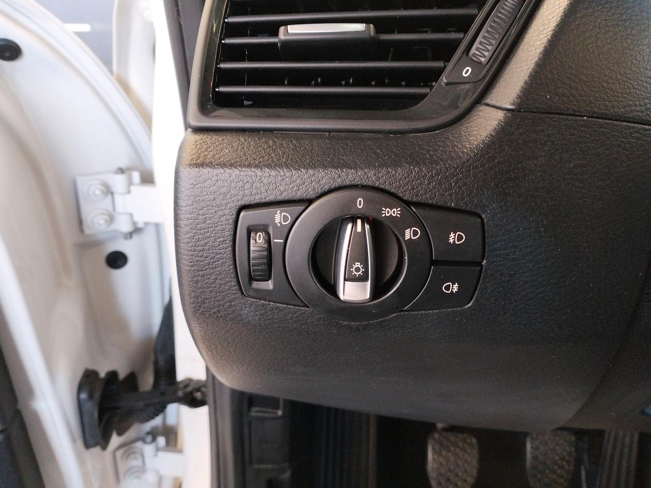 Bmw X1 sDrive16d X Line - NEOPATENTATI