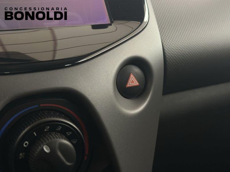 Peugeot 108 Active VTi 72cv