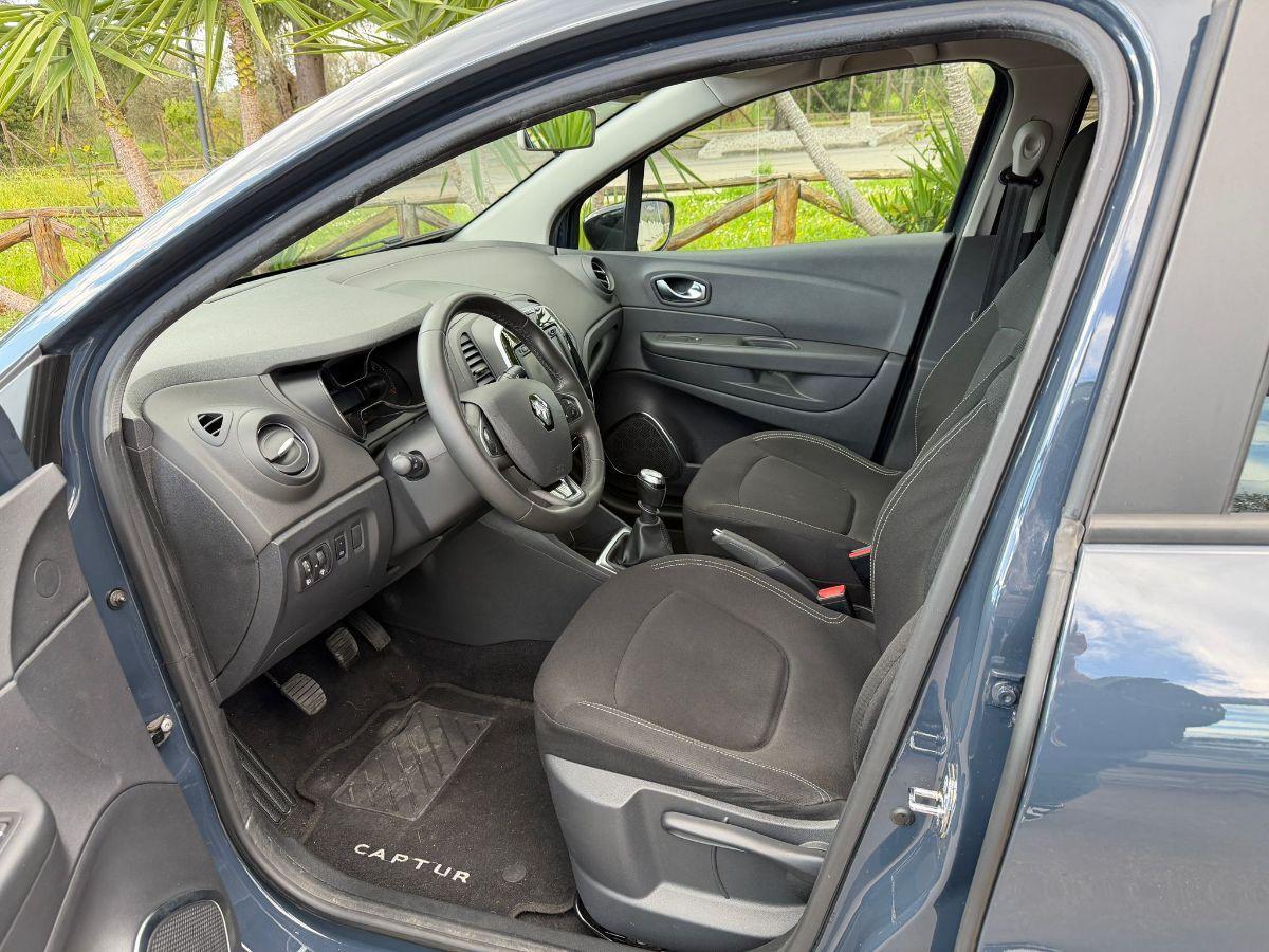 RENAULT - Captur - dCi 8V 110 CV S&S Energy Initiale Paris