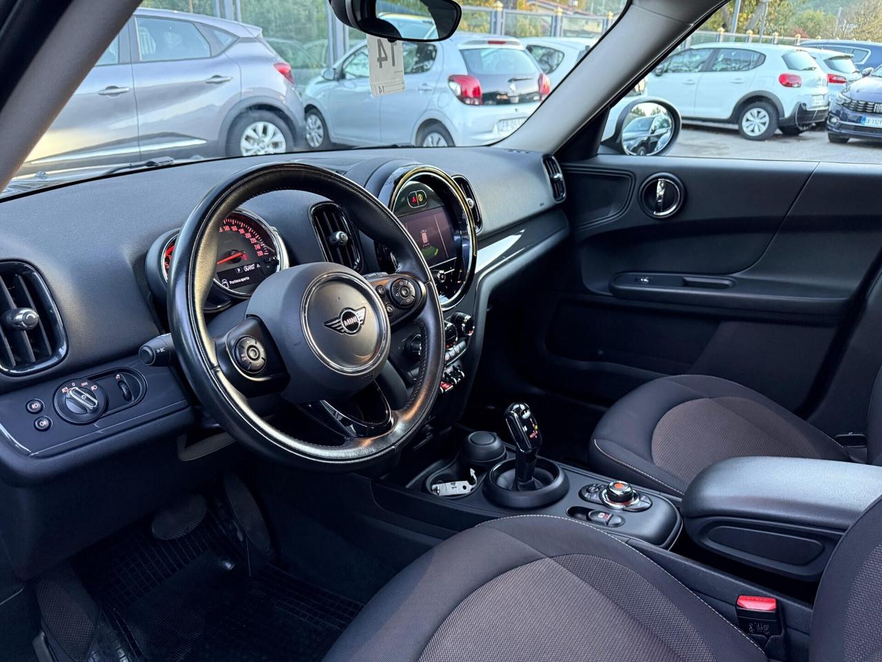 Mini Cooper 2.0 D Countryman 150 CV Business Auto.