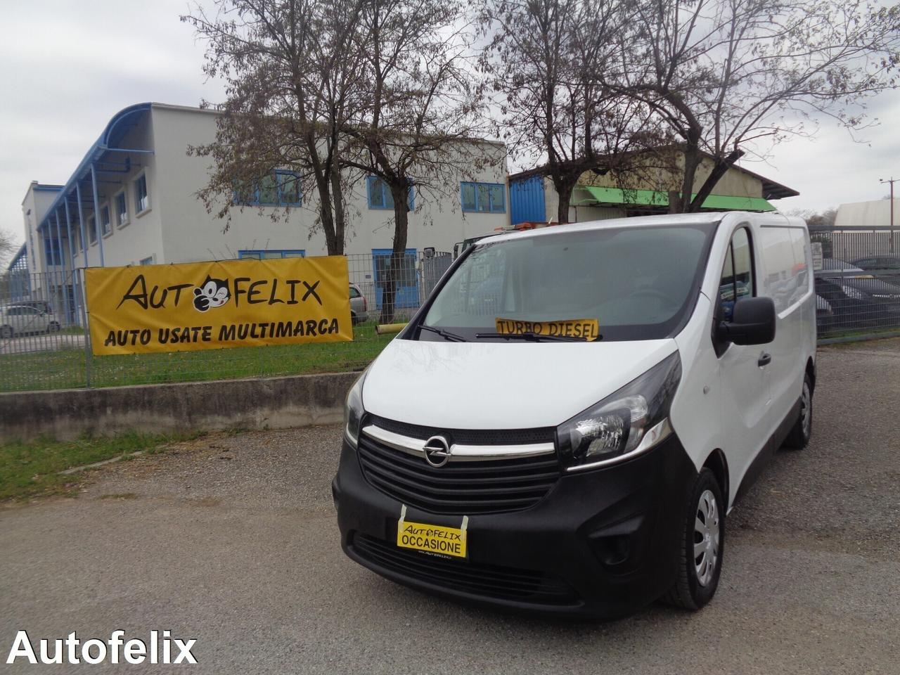 Vivaro 1.6 BiTurbo friziobne e volano km0 garz 12
