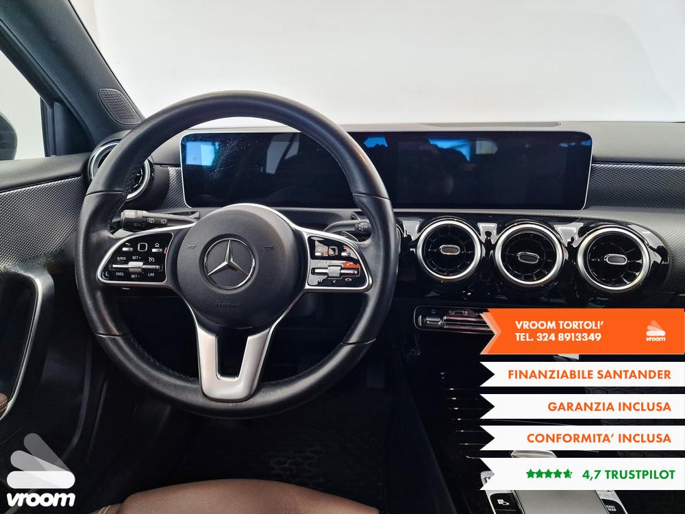 MERCEDES Classe A (W177) A 200 Automatic Sport