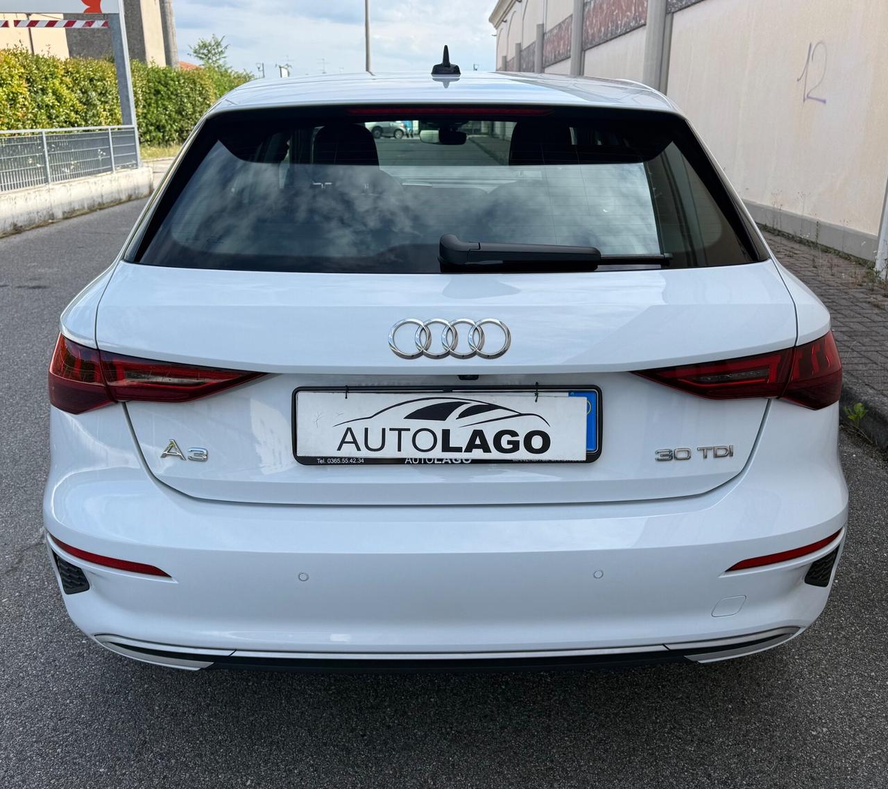 Audi A3 SPB 2.0 TDI S tronic Business .. 2022