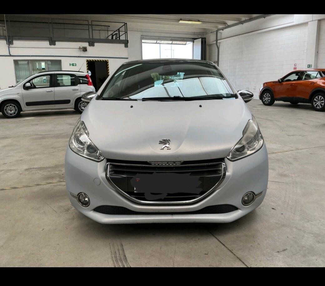 Peugeot 208 1.6 e-HDi 115 CV Stop&Start 3 porte 2013 2013 XY