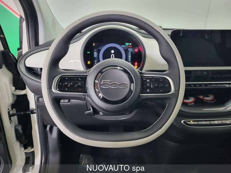 FIAT 500 Electric La Prima 3+1 118cv