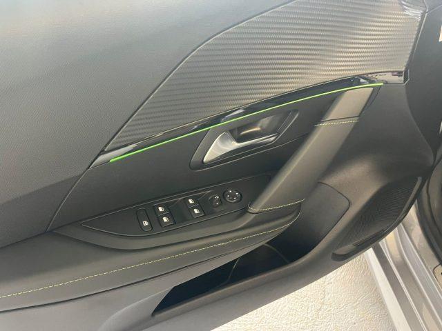 PEUGEOT 208 1.2 PureTech 100 GT
