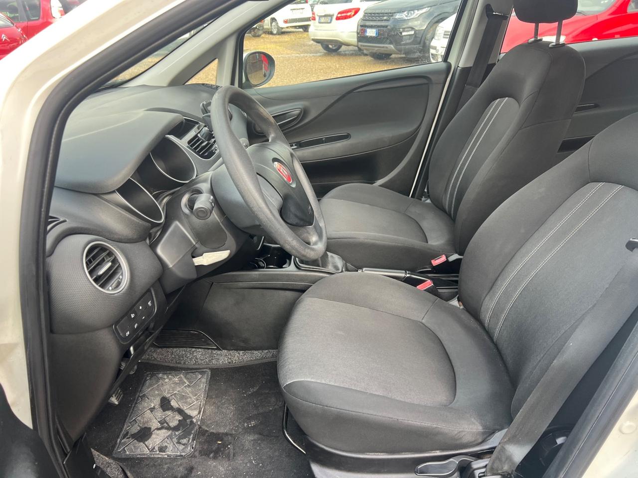 Fiat Punto 1.2 8V 5 porte Street