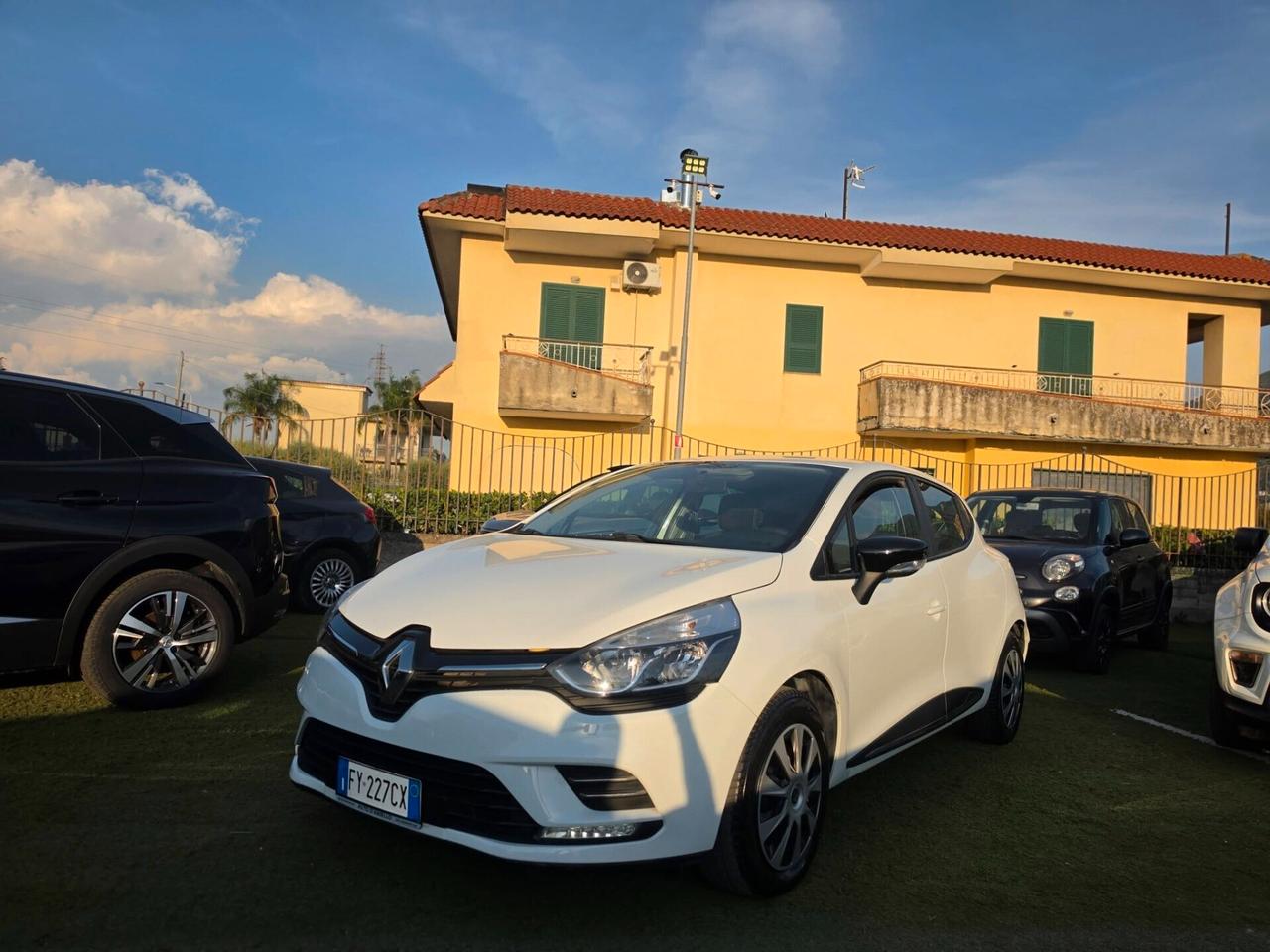 Renault Clio TCe 12V 90 CV GPL 5 porte