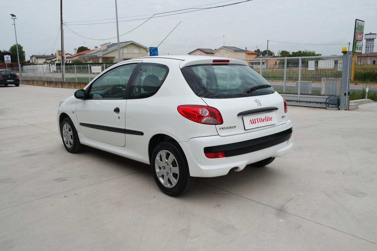 Peugeot 206 Plus 1.1 60CV 3p. Plus