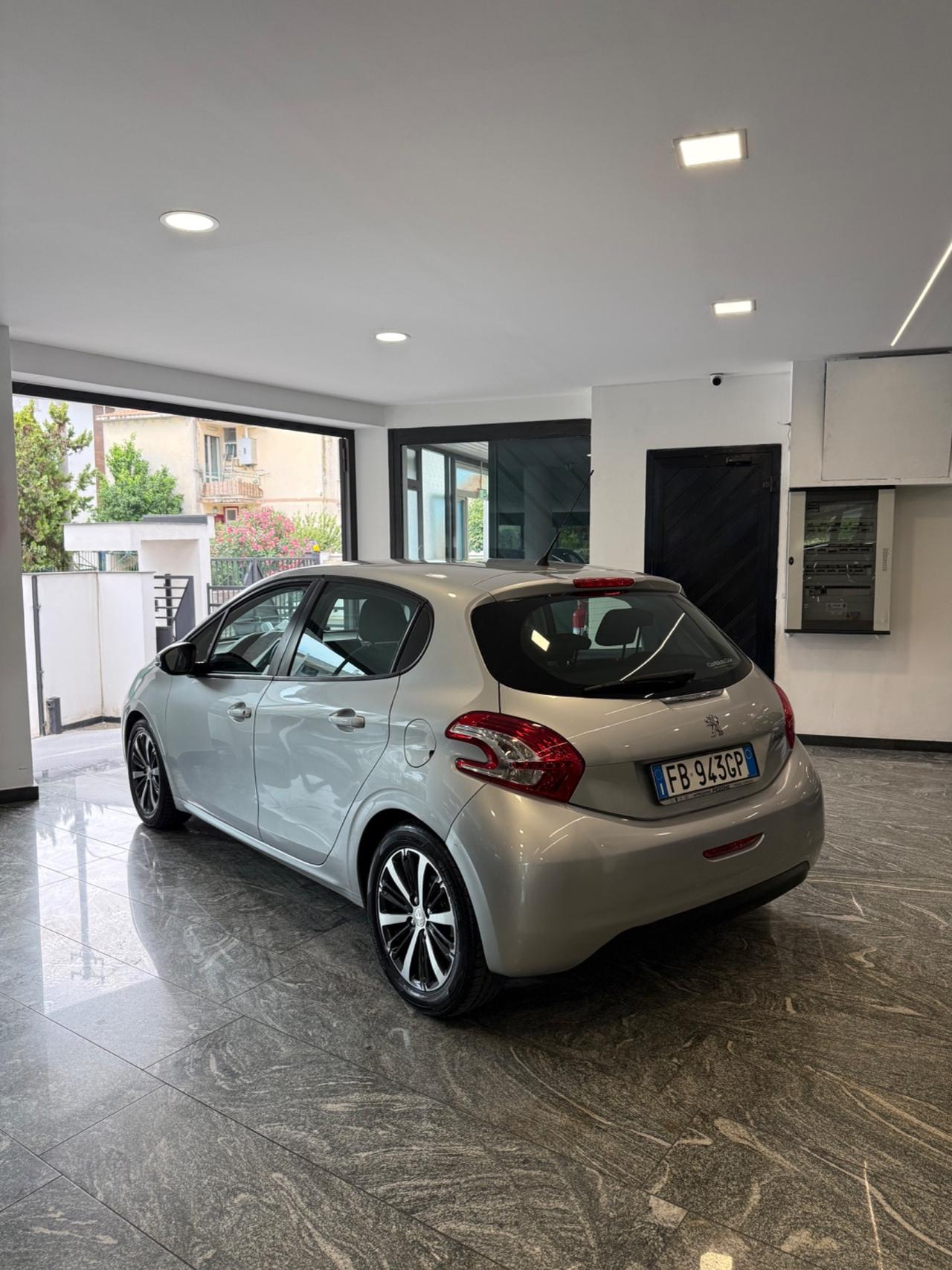 Peugeot 208 1.4 VTi 95 CV 5p. GPL Allure