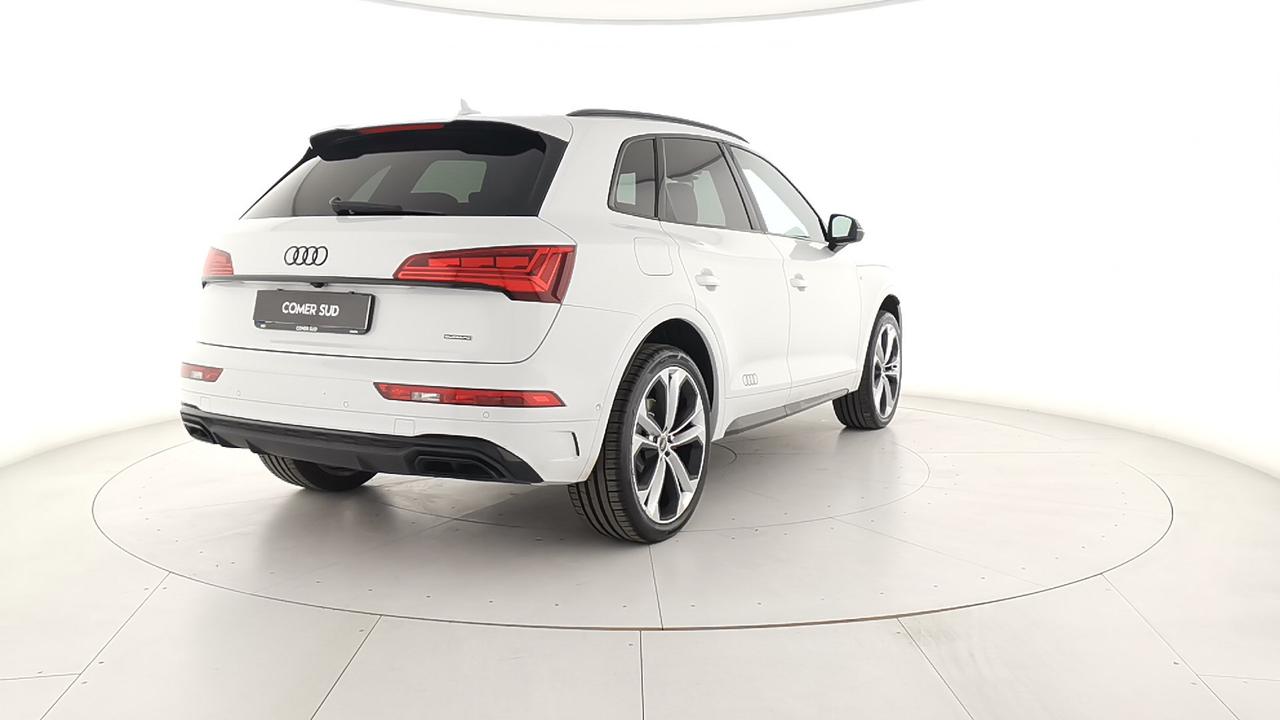 AUDI Q5 II - Q5 40 2.0 tdi mhev 12V Edition One quattro s-tronic