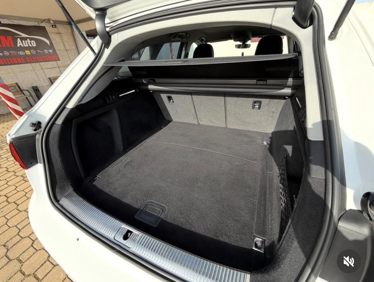 AUDI A4 Avant 2.0 TDI S Line NEOPAT. GARANTITA
