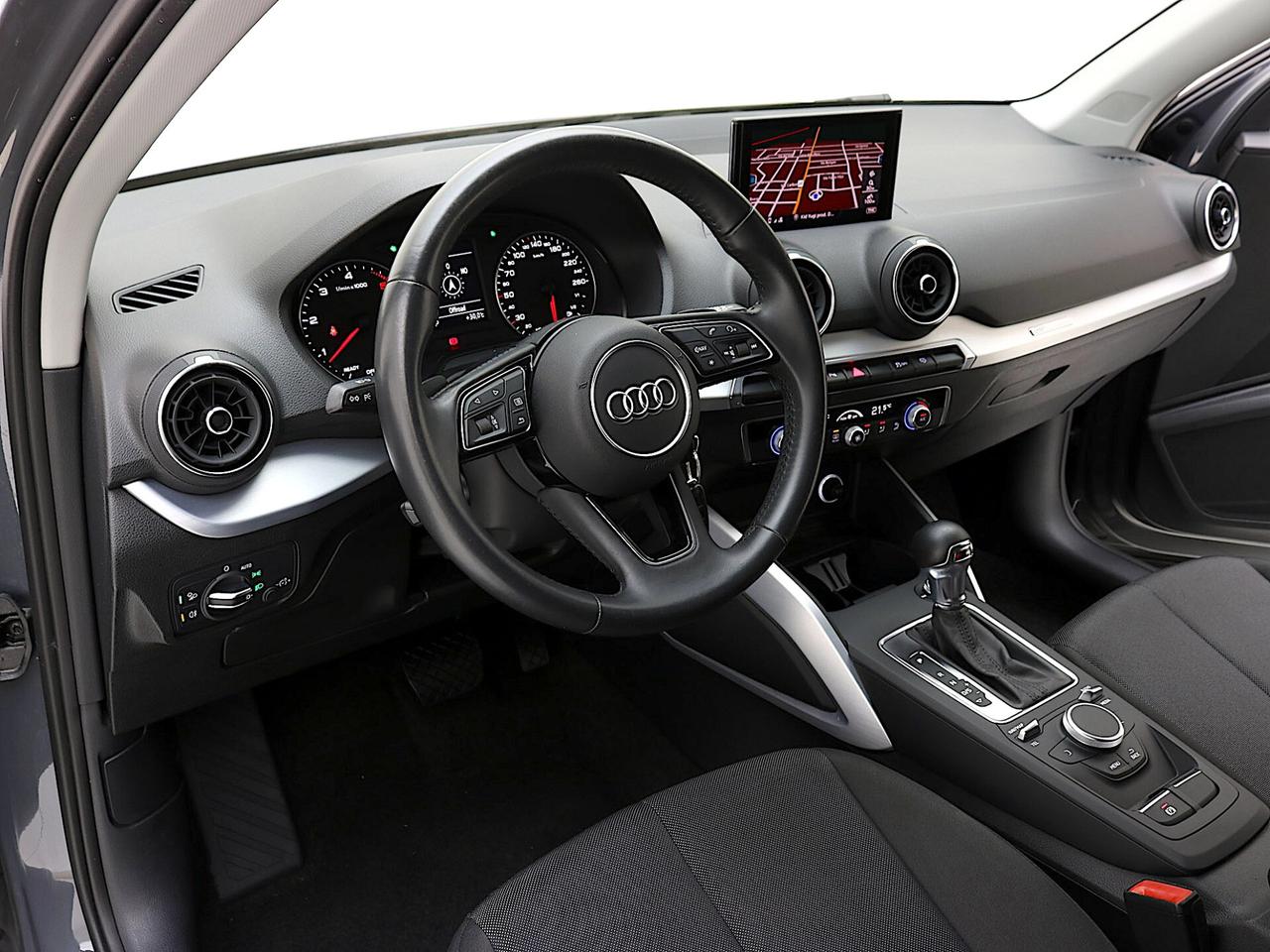 Audi Q2 30 TDI S tronic Business Design