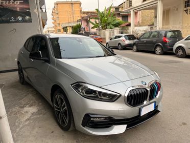 Bmw serie 1 116d 5p. Luxury 56000 km