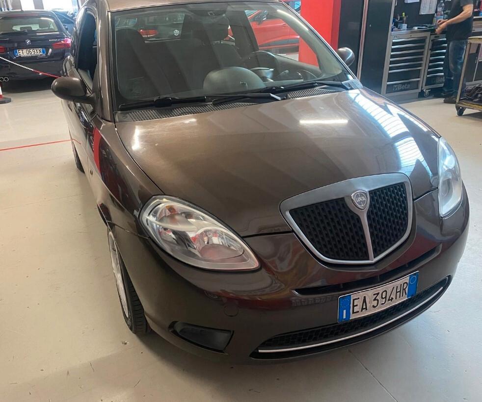 Lancia Ypsilon 1.2 Diva