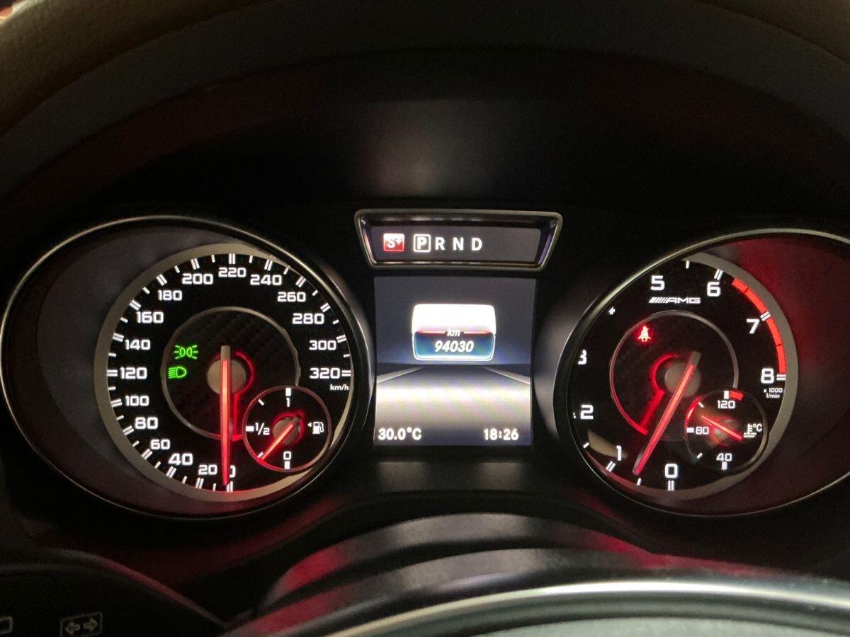 Mercedes-benz GLA 45 AMG 4Matic